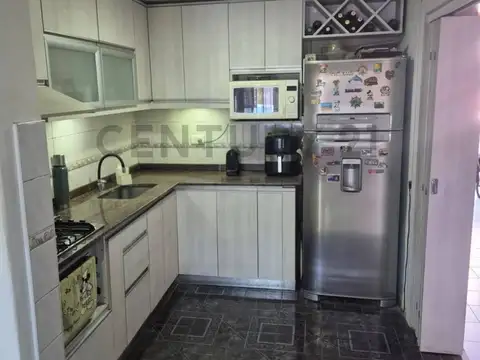 Se vende casa. Guaymallén. Villanueva