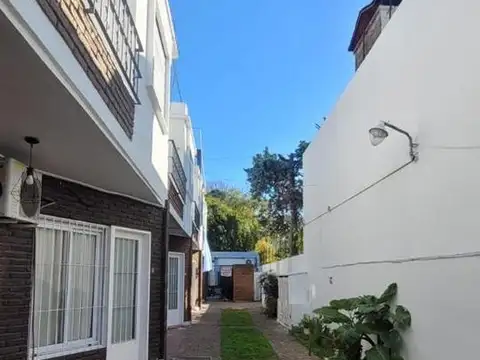 Depto Tipo Casa en Venta de 1 dormitorio