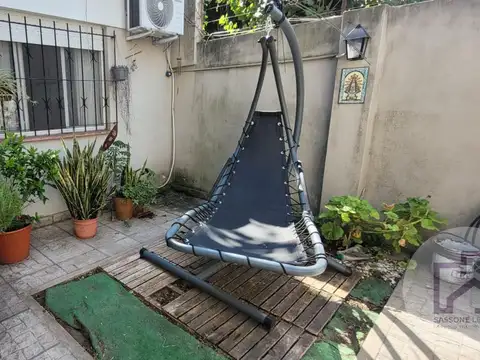 Depto Tipo Casa 2 ambientes con 1 baño