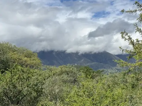 Terreno con bajada al arroyo en La Paz - Traslasierras