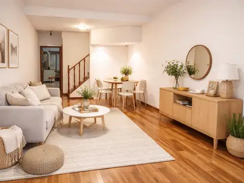 TRIPLEX - CASA -  EN FLORIDA ESTE