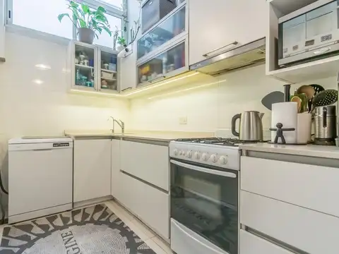 Depto Tipo Casa en Venta en Once, USD 140.000