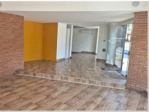 Local en Alquiler en Villa Devoto, $ 2.400.000