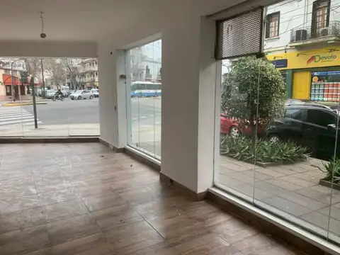 Local en esquina