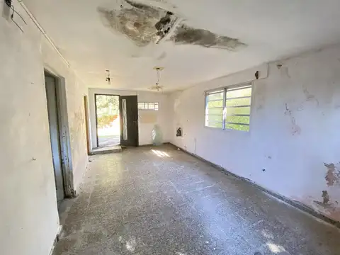 Casa en Venta en Villa Elisa, USD 45.000