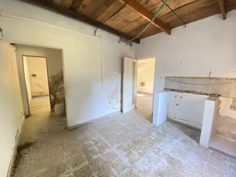 Casa en Venta con 3 cocheras