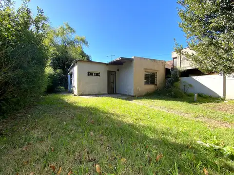 Venta Casa Villa Elisa - Extenso Terreno