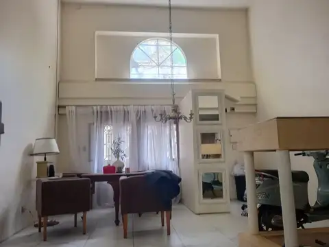 VENTA PH EN DUPLEX 4 AMBIENTES BALVANERA