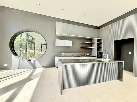 Casa en Venta al Oeste