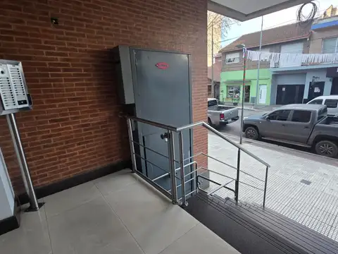 Departamento en Alquiler con 1 cocheras