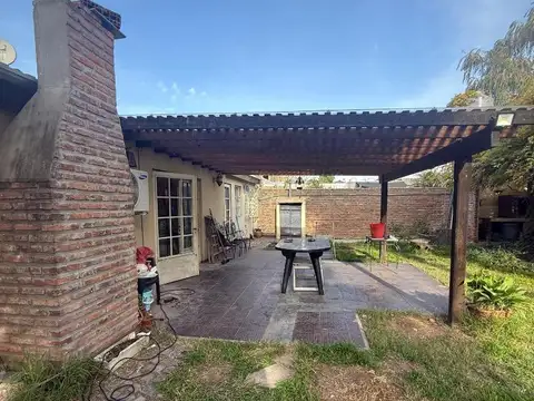 Terreno en Venta en Villa Santos Tesei, USD 350.000