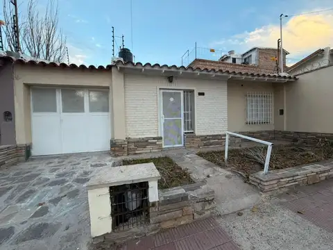 VENTA CASA B° SAN IGNACIO, VILLA HIPODROMO