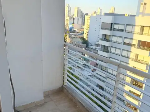 Alquiler departamento dos ambientes, cocina independiente