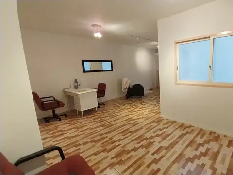 Oficina en Venta 55 años