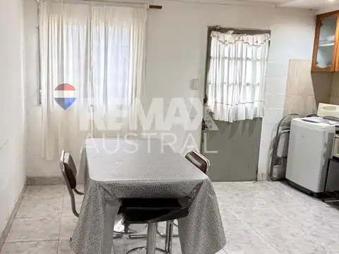 Casa 4 ambientes con 1 baño