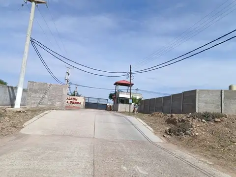 Terreno en Venta en Chacras De Coria, USD 10.000