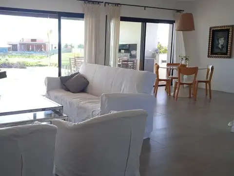 Casa en Alquiler Temporal en El Naudir, USD 5.000