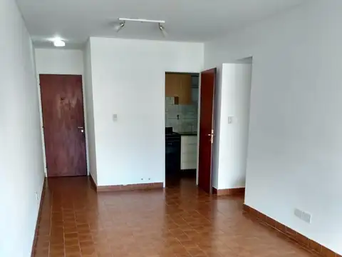 Departamento en Alquiler en La Plata, $ 590.000