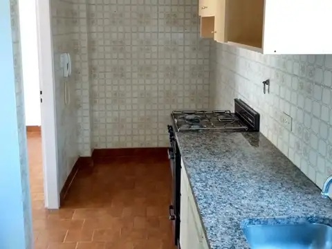 8 E/ 56 Y 57 1100, Piso 2°