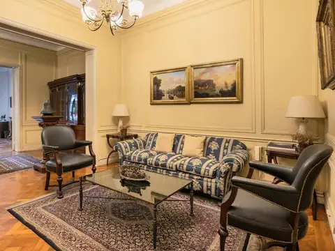 Departamento en Venta 102 años