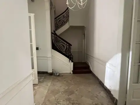 PARAGUAY 300. ALQUILER ESPECTACULAR CASA . USO COMERCIAL