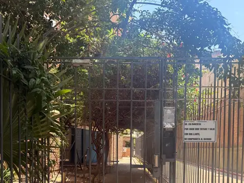 Avenida Castro Barros 100