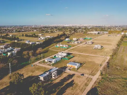 Terrenos y Lotes en Venta en Joaquin Gorina [Cod: 7727-6080394]