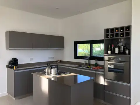 Casa en Alquiler Temporal al Noreste