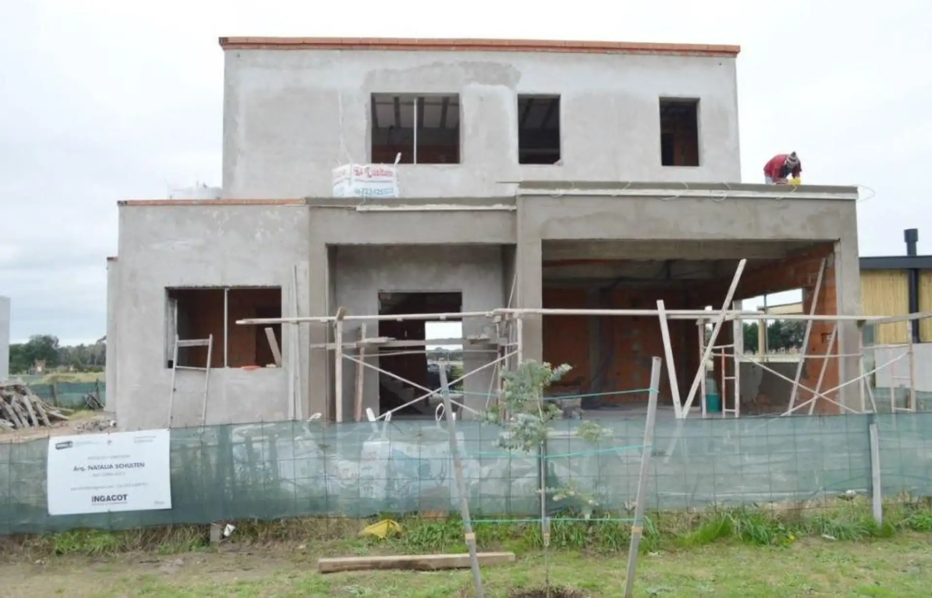 Casa estilo moderno en sector Pradera de Casonas del Haras