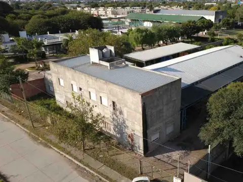 VENTA EDIFICIO IDEAL ESCUELA O CLINICA