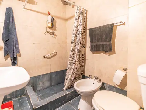 Departamento en Caballito - Goyena 1100 - 2 amb por escalera