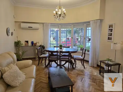 Casa 4 ambientes con 3 baños