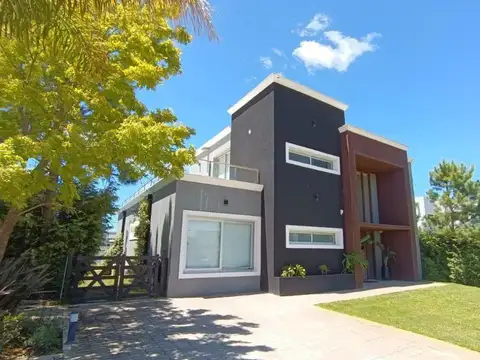 Ruta 11 Km 32 COSTA ESMERLADA  100