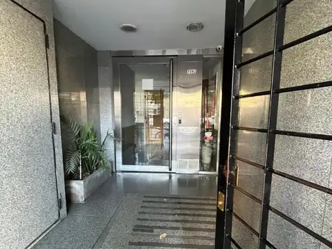 Corrientes 2300, Piso 4