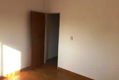 Av. de los Autonomistas 2837 de 4 Unidades en Berazategui Oeste