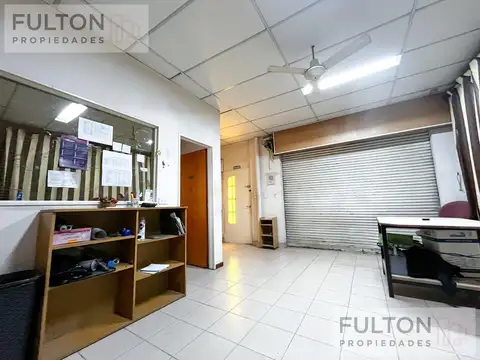 VENTA CASA 6 AMBIENTES CON LOCAL OFICINA PATIO Y TERRAZA VILLA REAL