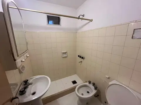 Alquiler de Semipiso de Dos Dormitorios en Abasto-Rosario