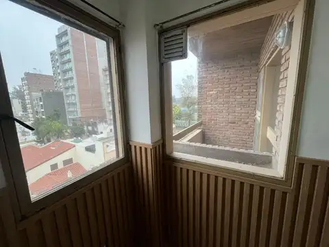 Alquiler de Semipiso de Dos Dormitorios en Abasto-Rosario