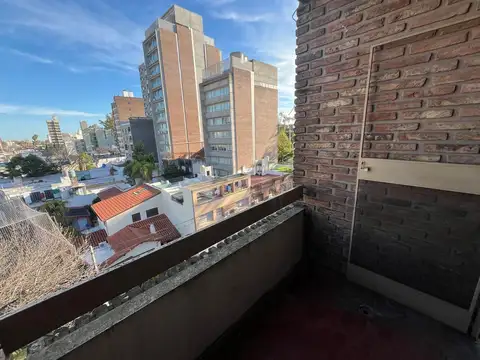 Departamento en Alquiler en Abasto, $ 550.000