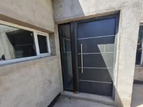 Casa en General Fernandez Oro