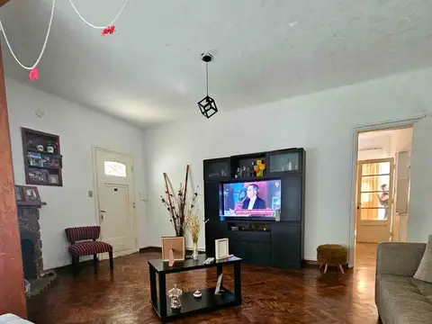 VENTA CASA 216M2 DE 3 DORMITORIOS APTA CREDITO