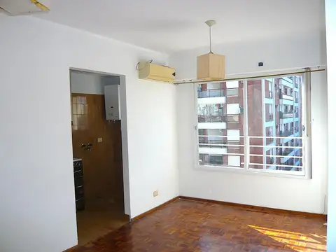 Departamento en Alquiler en Belgrano R, $ 700.000
