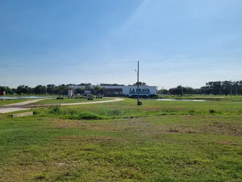 Terreno en Venta de 883,0 m2