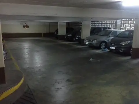 Cochera en Venta Fija