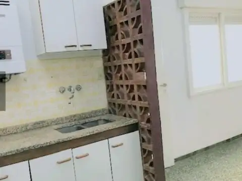 Depto Tipo Casa en Venta de 2 ambientes