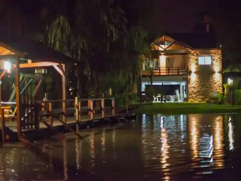 Casa 5 ambientes con 2 baños