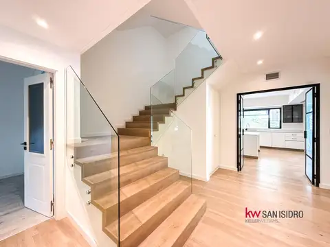 Casa 6 ambientes con 6 baños