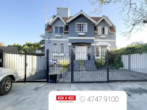 Casa 4 dormitorios Venta - Don Torcuato