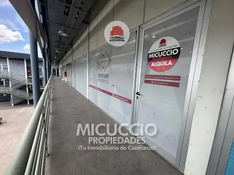 Local tipo oficina con cochera en venta | Complejo Verdi 57 | Panamericana Km 57, Pilar.