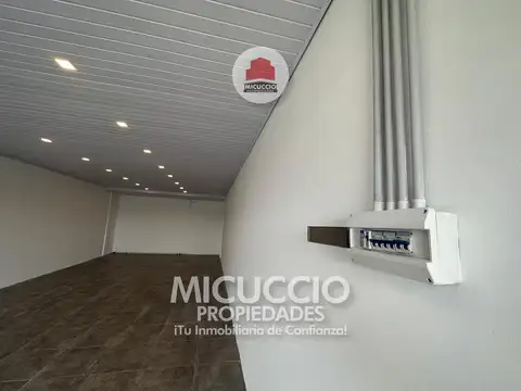 Local tipo oficina con cochera en venta | Complejo Verdi 57 | Panamericana Km 57, Pilar.